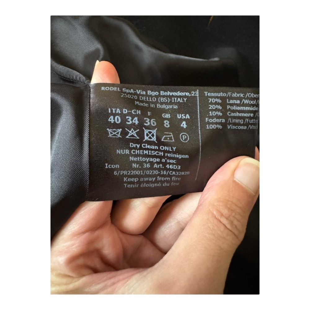 CINZIA ROCCA ICONS | Belted Fitted Wool & Cashmere Coat in Black, Size 4 - Picture 6 of 8